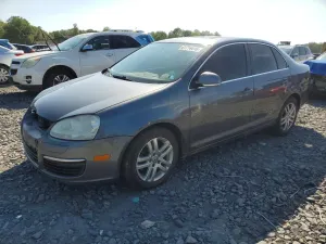 Volkswagen Jetta 2.0L 4 2009