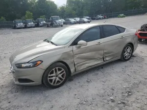 Ford Fusion SE 2.5L 4 2015