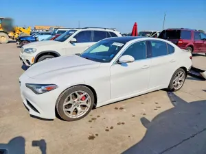 Alfa Romeo Giulia 2.0L 4 2021