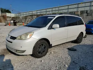 Toyota Sienna 3.3L 6 2005