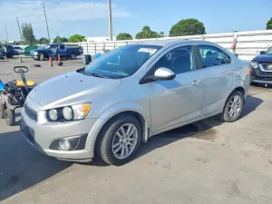 Chevrolet Aveo (Sonic) 1.8L 4 2013