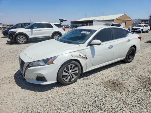Nissan Altima 2.5L 4 2020