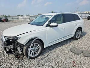 Audi Q7 3.0L 6 2021