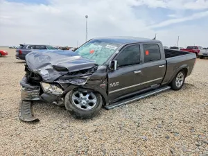 RAM 1500 5.7L 8 2015