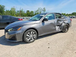 Nissan Altima 2.5L 4 2025