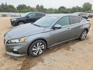 Nissan Altima 2.5L 4 2020
