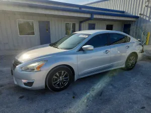 Nissan Altima 2.5L 4 2015