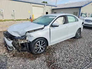 Volkswagen Jetta 1.4L 4 2018