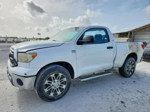 Toyota Tundra 4.6L 8 2010