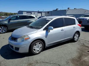Nissan Versa 1.8L 4 2010