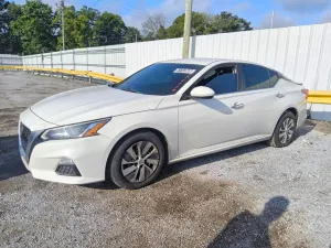 Nissan Altima 2.5L 4 2019