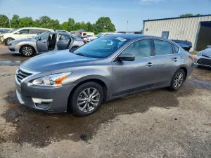 Nissan Altima 2.5L 4 2015