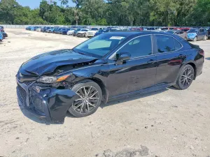 Toyota Camry 2.5L 4 2021