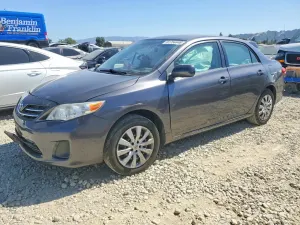 Toyota Corolla 1.8L 4 2013