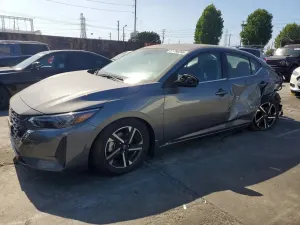Nissan Sentra 2.0L 4 2025
