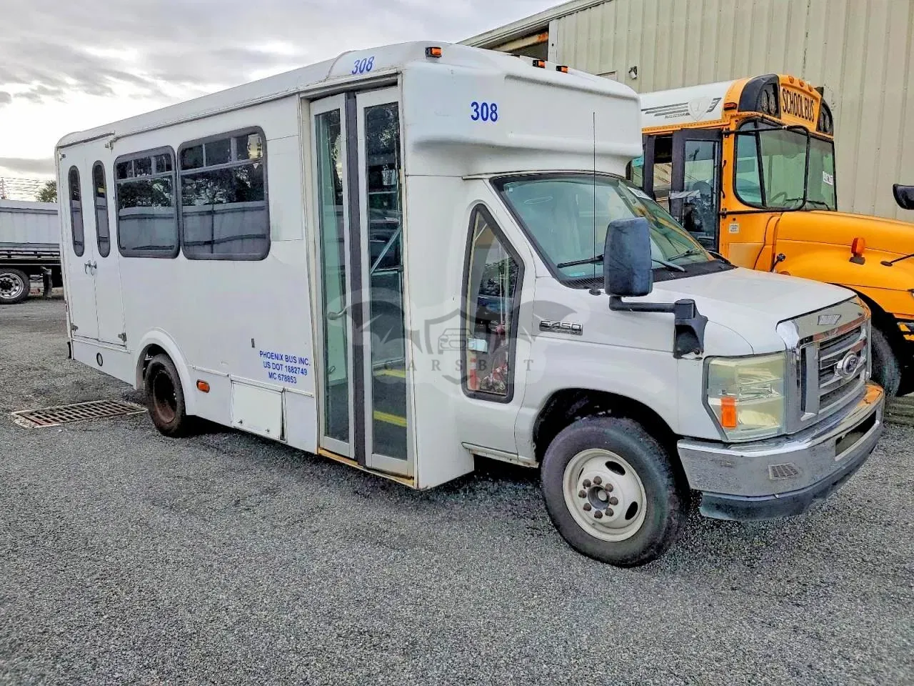 Ford Econoline 6.8L 10 2016