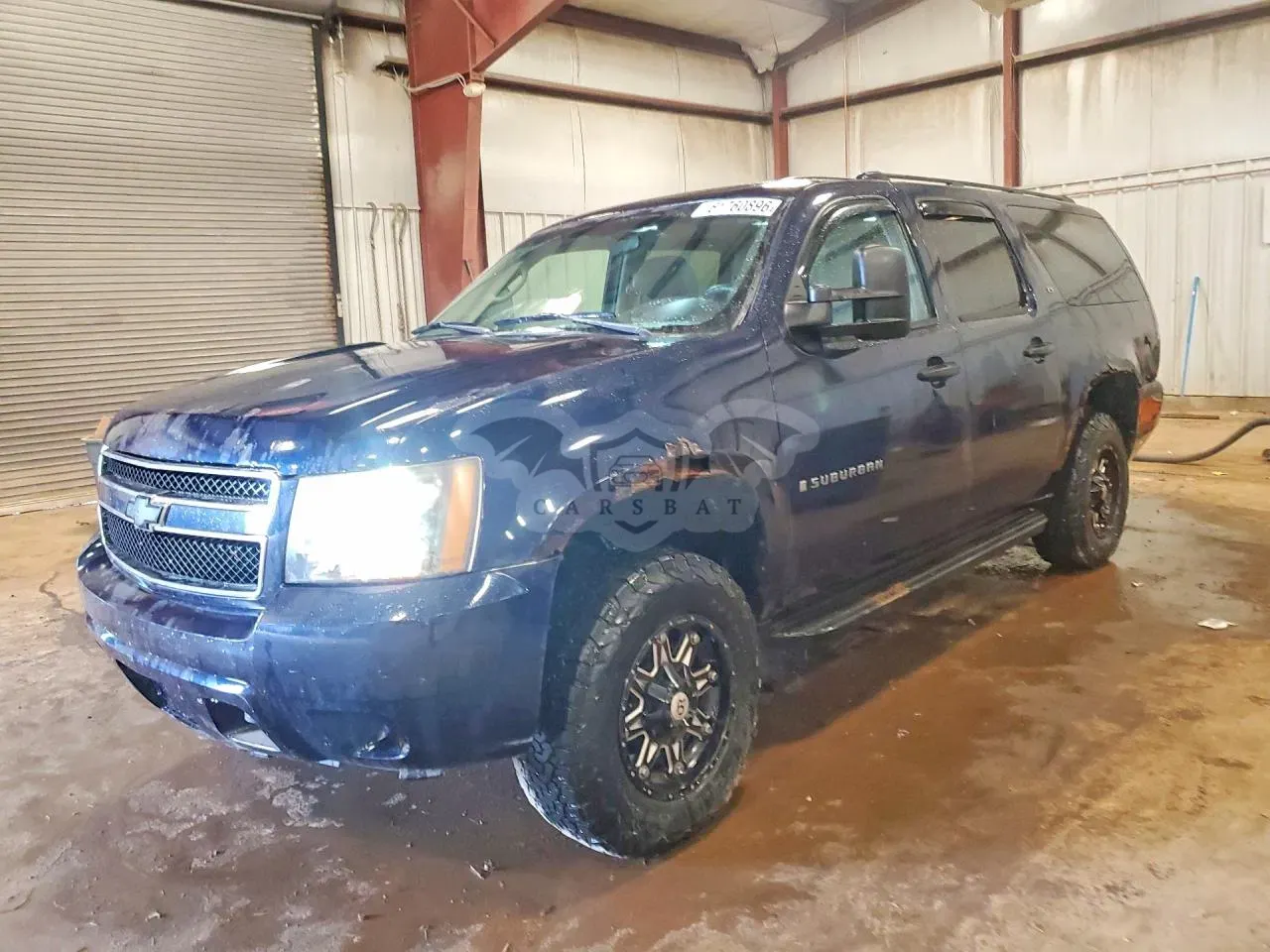 Chevrolet Suburban 6.0L 8 2009