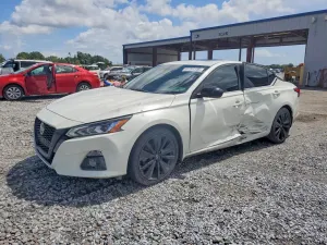 Nissan Altima 2.5L 4 2022