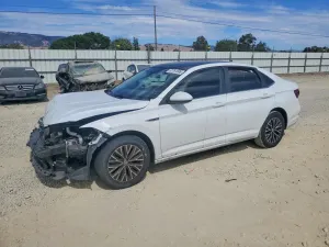 Volkswagen Jetta 1.4L 4 2019