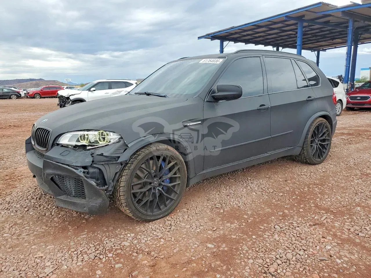 BMW X5 4.4L 8 2013