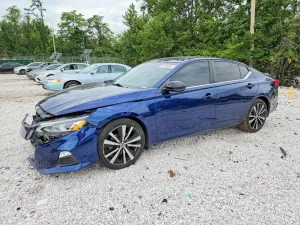 Nissan Altima 2.5L 4 2019