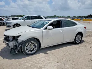 Lexus ES 3.5L 6 2013