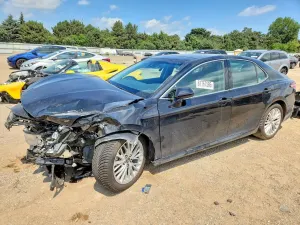 Toyota Camry 2.5L 4 2018