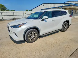 Toyota Highlander 3.5L 6 2022