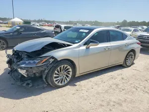 Lexus ES 3.5L 6 2020