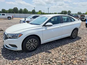Volkswagen Jetta 1.4L 4 2021