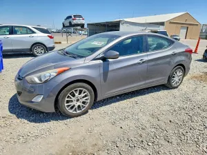 Hyundai Elantra 1.8L 4 2012