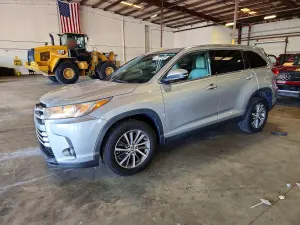 Toyota Highlander 3.5L 6 2019