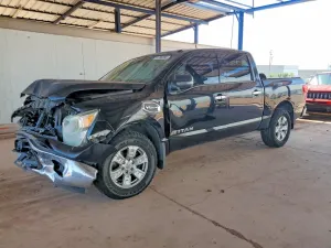 Nissan Titan 5.6L 8 2017