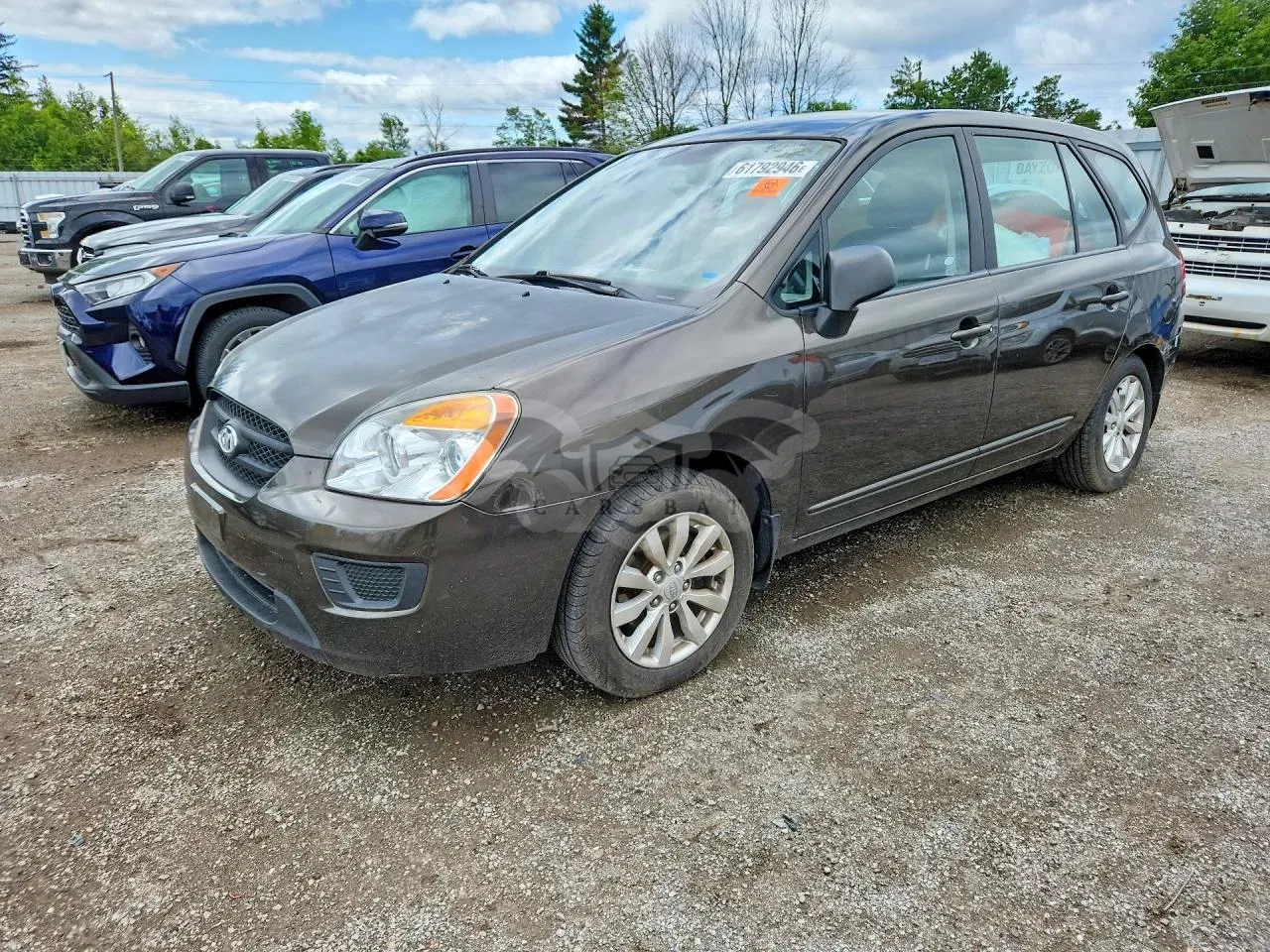 Kia Carens (Rondo) 2.4L 4 2010