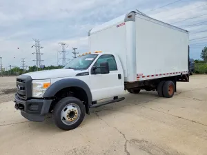 Ford F-450 6.8L 10 2015