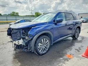 Nissan Pathfinder 3.5L 6 2022