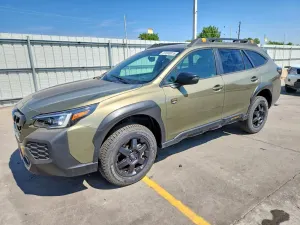 Subaru Outback 2.4L 4 2025