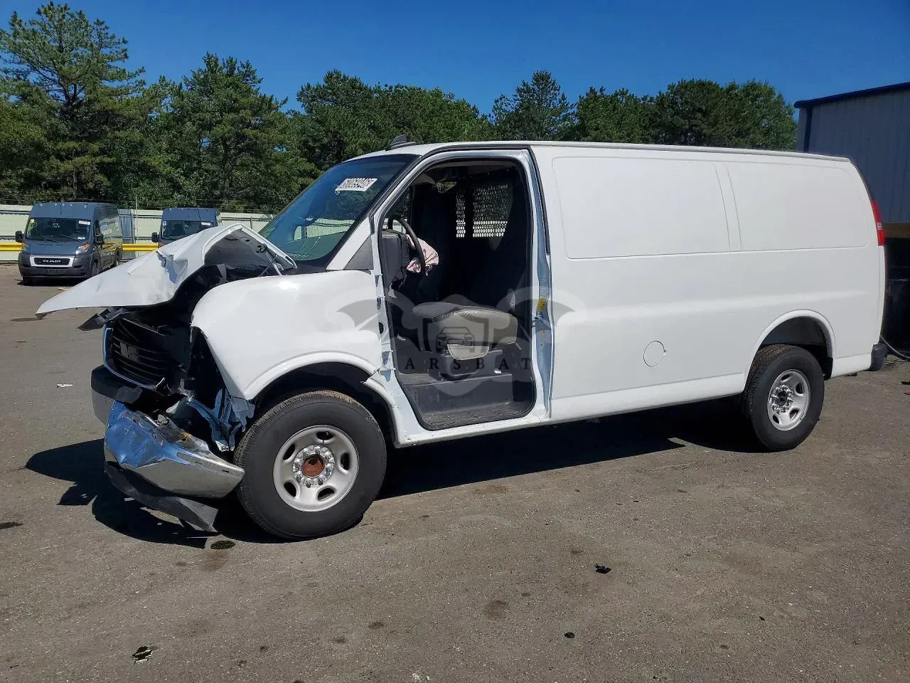 GMC Savana 4.3L 6 2025