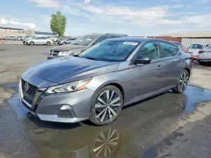 Nissan Altima 2.5L 4 2021