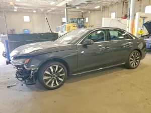 Audi A4 2.0L 4 2021