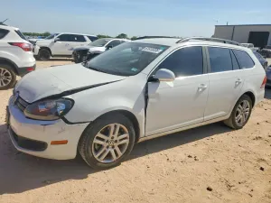 Volkswagen Jetta 2.0L 4 2014