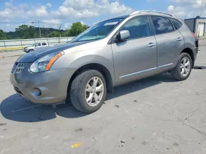 Nissan Rogue 2.5L 4 2011