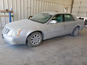 Cadillac DTS PREMIUM COLLECTION 4.6L 8 2011