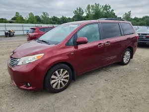 Toyota Sienna 3.5L 6 2016