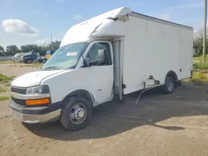 Chevrolet Express 6.6L 8 2022