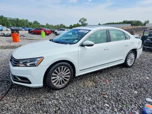Volkswagen Passat 1.8L 4 2017