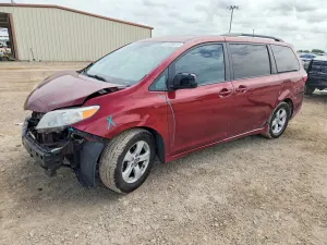 Toyota Sienna 3.5L 6 2018