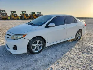 Toyota Corolla 1.8L 4 2012