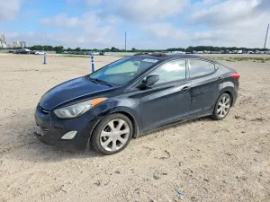 Hyundai Elantra 1.8L 4 2013