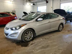 Hyundai Elantra 1.8L 4 2015